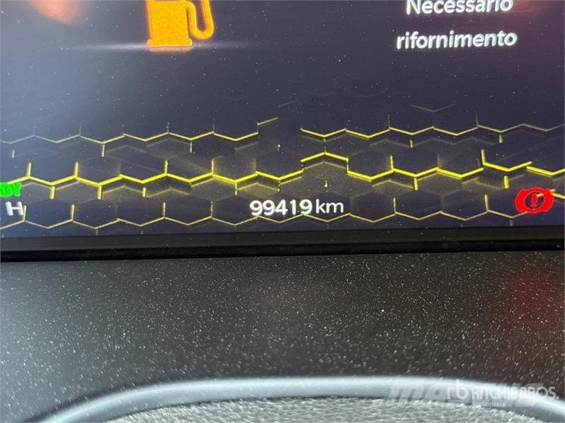 Jeep Compass 4x4 Plug-In Hybrid 1.3 T4 PHEV AT6 4XE TRA Avtomobili