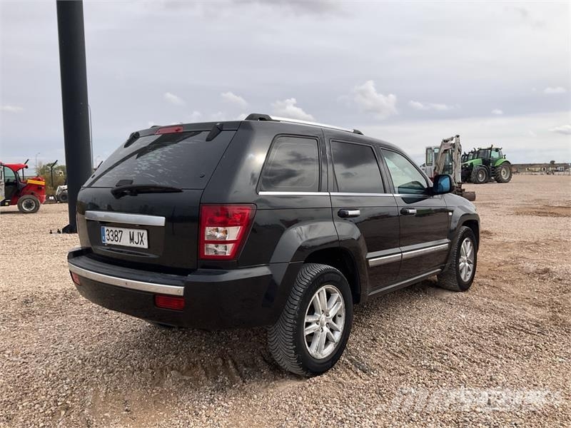 Jeep Grand Cherokee 4WD SUV Cars