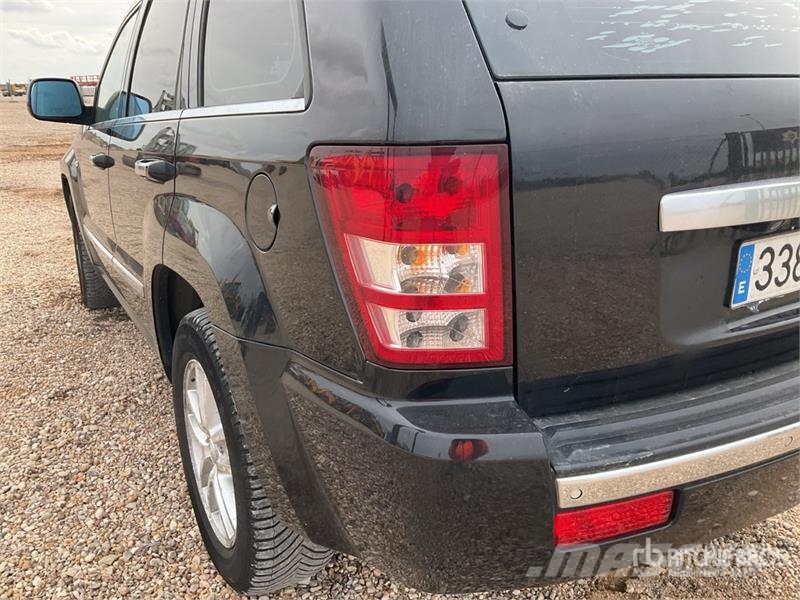 Jeep Grand Cherokee 4WD SUV Cars