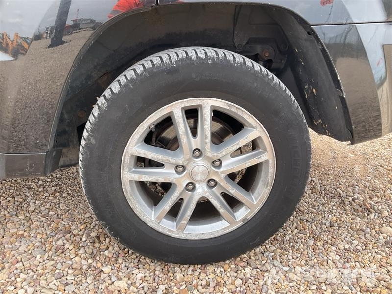 Jeep Grand Cherokee 4WD SUV Cars