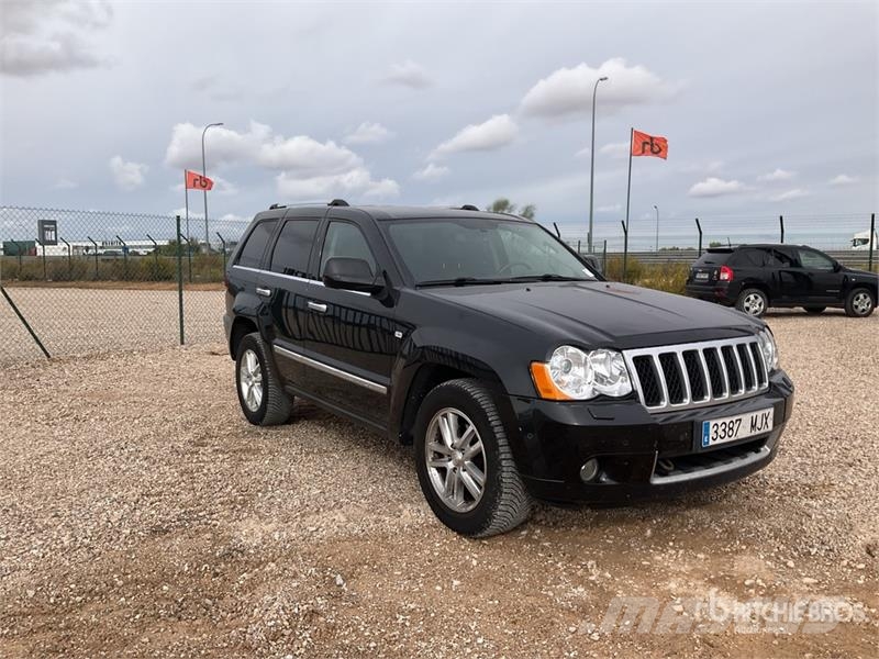 Jeep Grand Cherokee 4WD SUV Cars