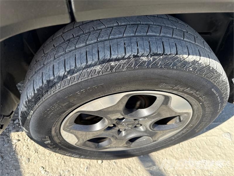 Jeep Renegade 4WD SUV Automobili