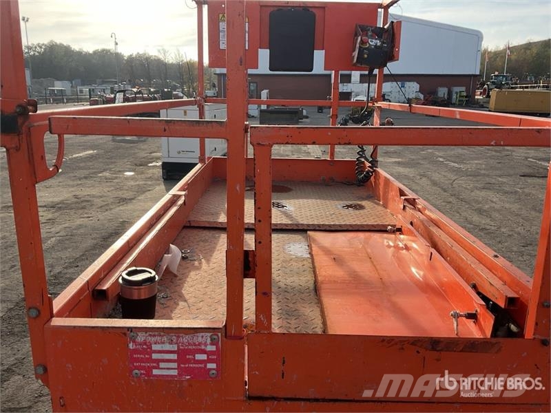 JLG 10RS Electric Scissor Lift رافعات مقصية الشكل