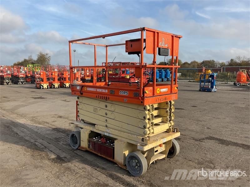 JLG 10RS Electric Scissor Lift رافعات مقصية الشكل
