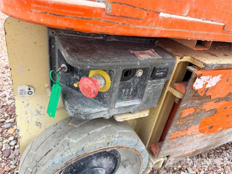 JLG 1230ES Nacelle A Mat Droit Electrique Electric Ver Vertikaalsed mast tõstukid