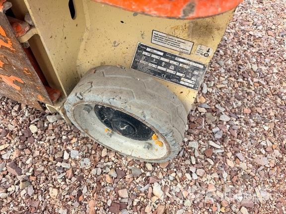 JLG 1230ES Nacelle A Mat Droit Electrique Electric Ver Vertikaalsed mast tõstukid