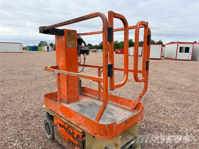 JLG 1230ES Nacelle A Mat Droit Electrique Electric Ver Vertikaalsed mast tõstukid