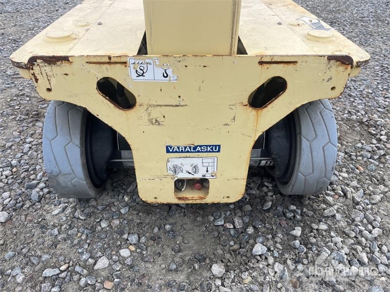 JLG 1230ES Vertical Mast Lift رافعات السارية الرأسية