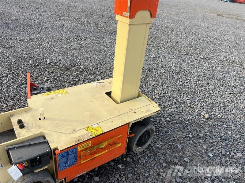 JLG 1230ES Vertical Mast Lift رافعات السارية الرأسية