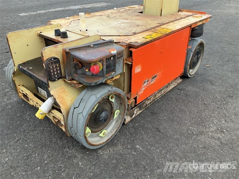 JLG 1230ES Vertical Mast Lift Vertikalne radne podizne platforme