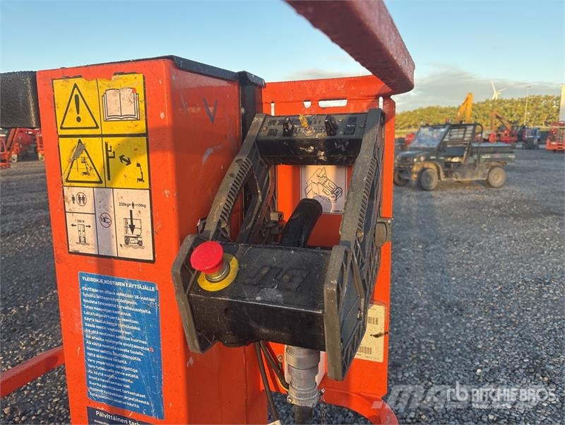 JLG 1230ES Vertical Mast Lift Vertikalna dvigala
