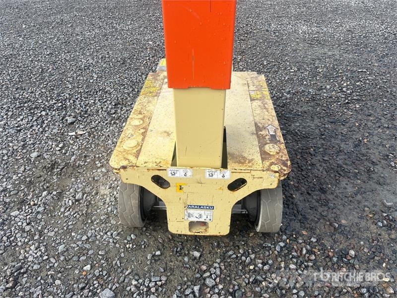 JLG 1230ES Vertical Mast Lift Personenliften en invalideliften