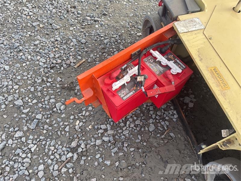 JLG 1230ES Vertical Mast Lift Vertikalna dvigala
