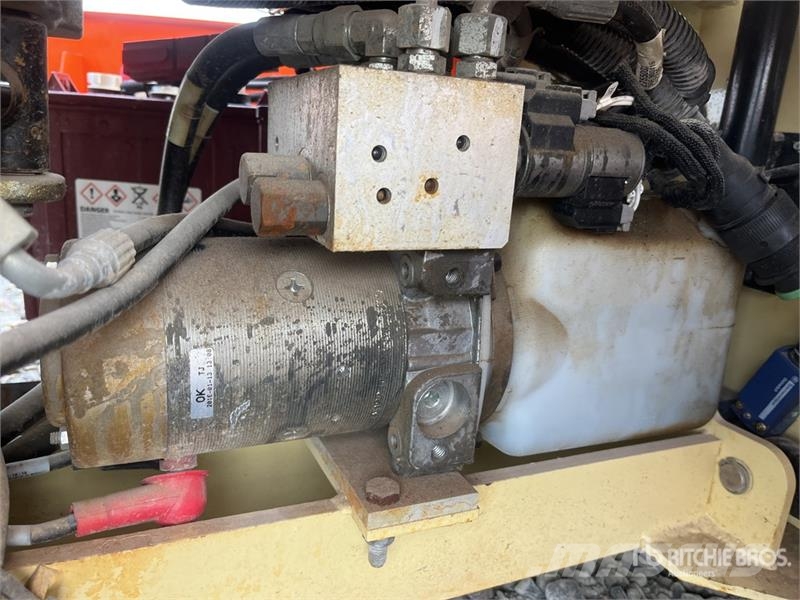 JLG 1230ES Vertical Mast Lift رافعات السارية الرأسية
