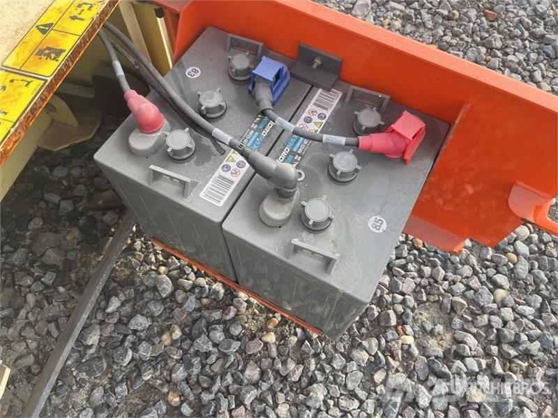 JLG 1230ES Vertical Mast Lift 垂直昇降型リフト