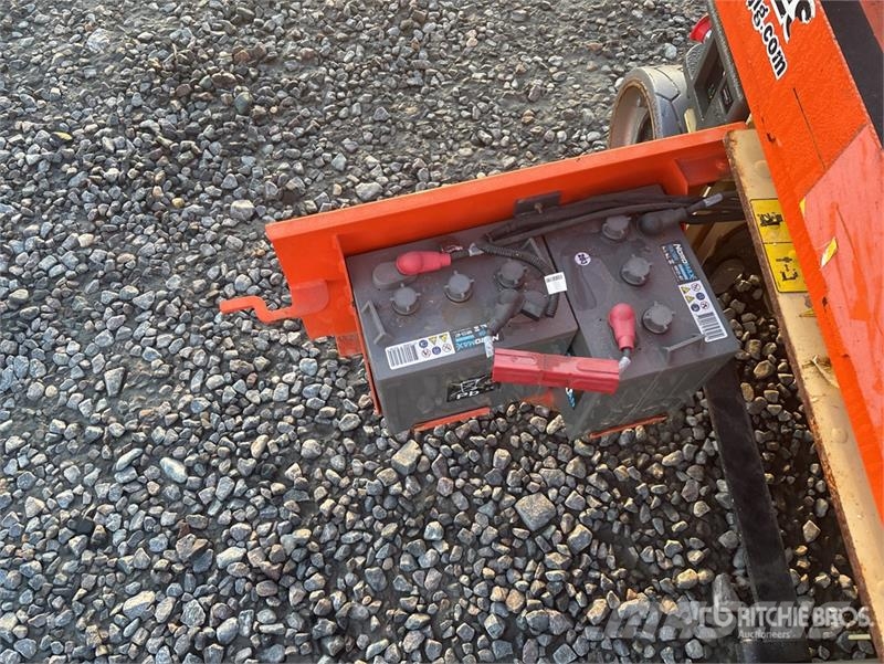 JLG 1230ES Vertical Mast Lift Vertikalna dvigala