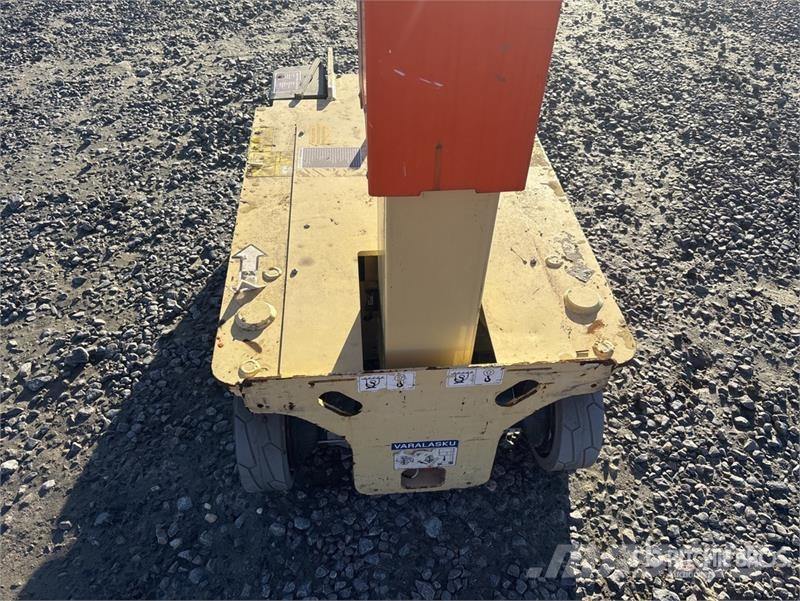 JLG 1230ES Vertical Mast Lift Personenaufzüge