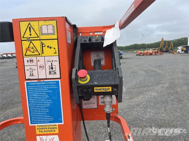 JLG 1230ES Vertical Mast Lift رافعات السارية الرأسية