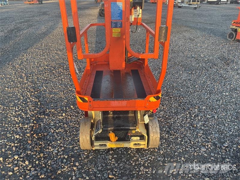 JLG 1230ES Vertical Mast Lift Vertikalna dvigala