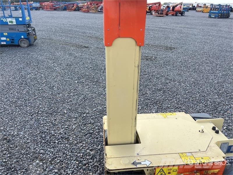 JLG 1230ES Vertical Mast Lift Vertikālie pacēlāji