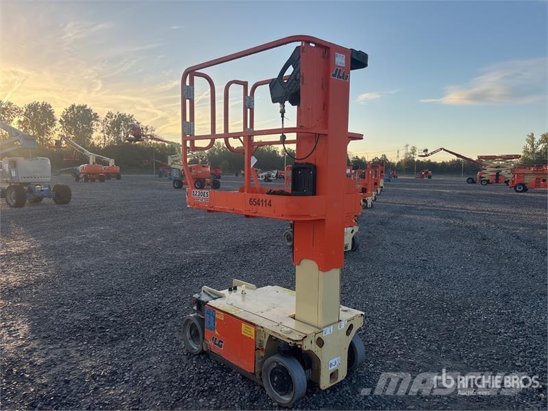 JLG 1230ES Vertical Mast Lift Vertikalna dvigala