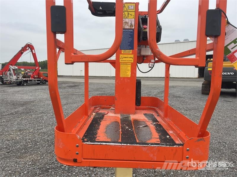 JLG 1230ES Vertical Mast Lift Personenliften en invalideliften