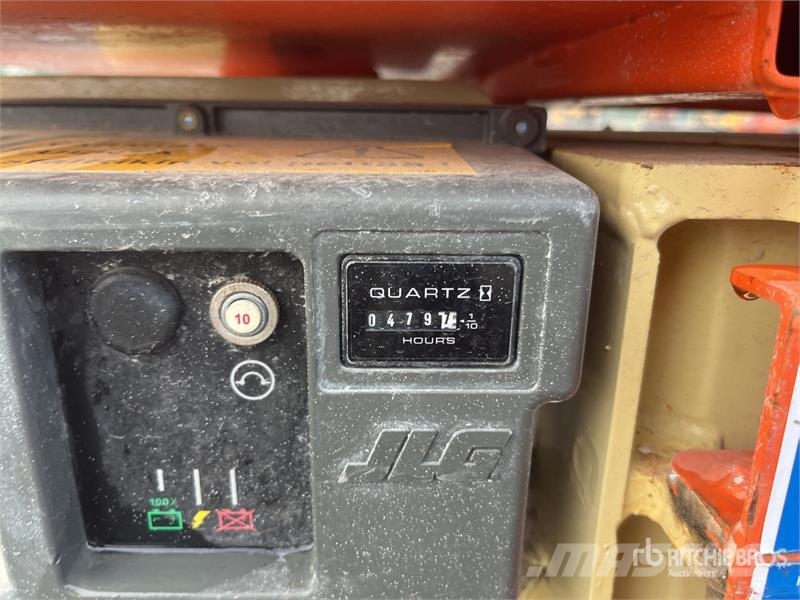 JLG 1230ES Vertical Mast Lift رافعات السارية الرأسية