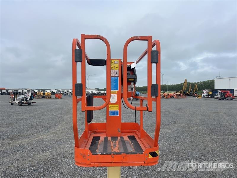 JLG 1230ES Vertical Mast Lift رافعات السارية الرأسية