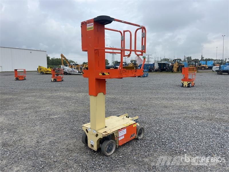 JLG 1230ES Vertical Mast Lift 垂直昇降型リフト