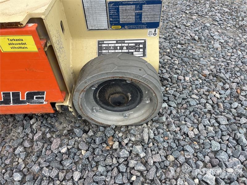 JLG 1230ES Vertical Mast Lift 垂直昇降型リフト