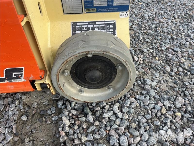 JLG 1230ES Vertical Mast Lift 垂直昇降型リフト