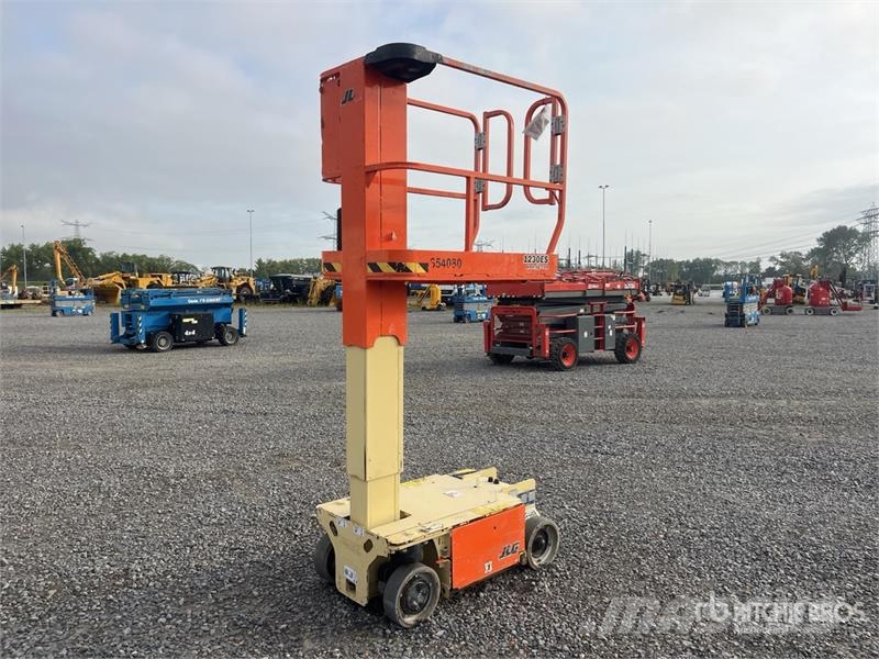 JLG 1230ES Vertical Mast Lift 垂直昇降型リフト