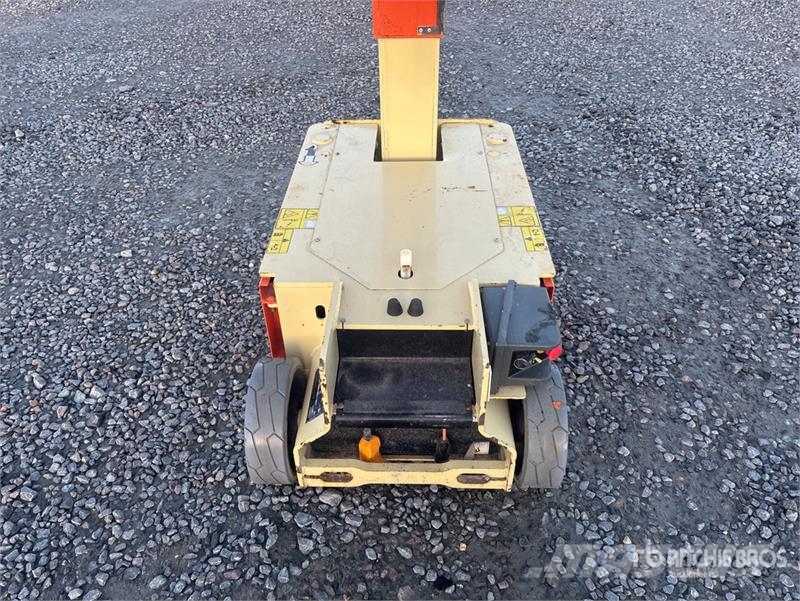 JLG 1230ES Vertical Mast Lift Vertikalna dvigala