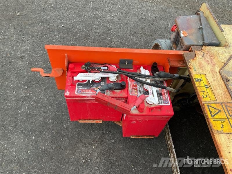 JLG 1230ES Vertical Mast Lift Vertikalne radne podizne platforme