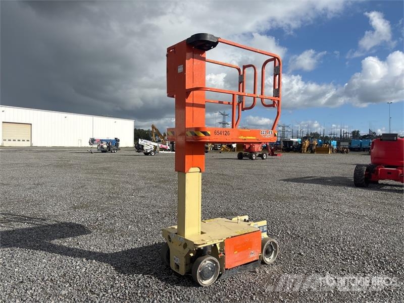 JLG 1230ES Vertical Mast Lift Henkilönostimet ja nostolaitteet
