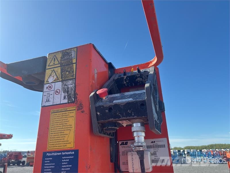 JLG 1230ES Vertical Mast Lift Vertikālie pacēlāji