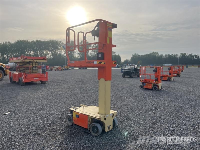 JLG 1230ES Vertical Mast Lift 垂直昇降型リフト