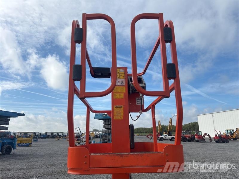 JLG 1230ES Vertical Mast Lift Vertikalna dvigala
