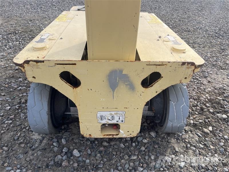 JLG 1230ES Vertical Mast Lift 垂直昇降型リフト