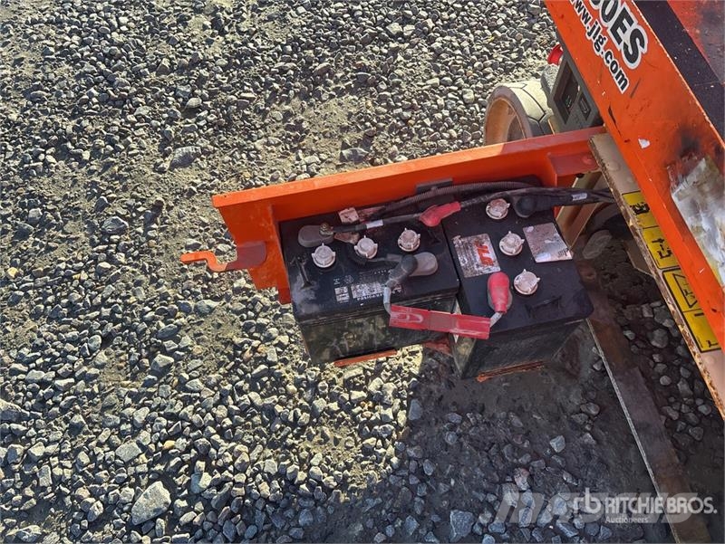 JLG 1230ES Vertical Mast Lift Vertikalna dvigala
