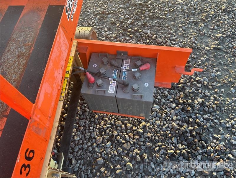 JLG 1230ES Vertical Mast Lift Vertikalna dvigala