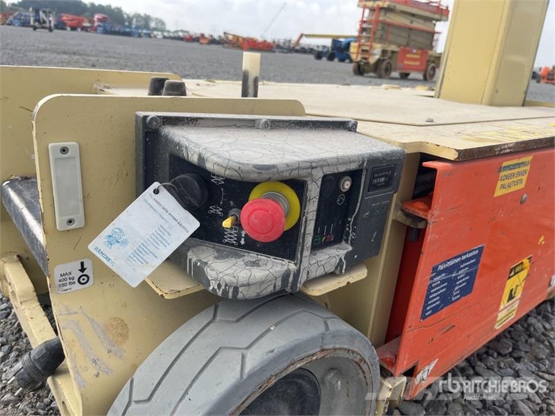 JLG 1230ES Vertical Mast Lift 垂直昇降型リフト
