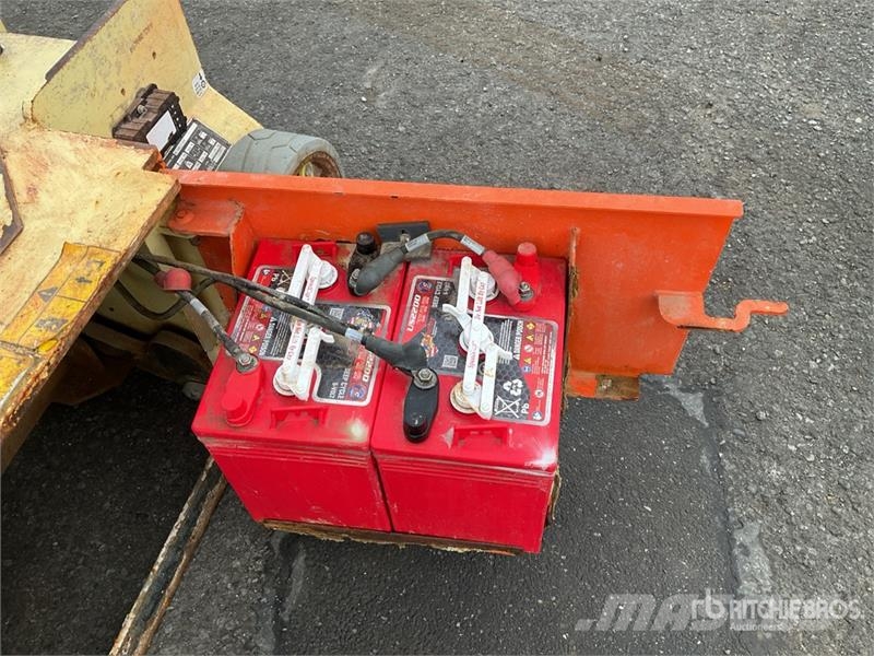 JLG 1230ES Vertical Mast Lift Vertikalne radne podizne platforme