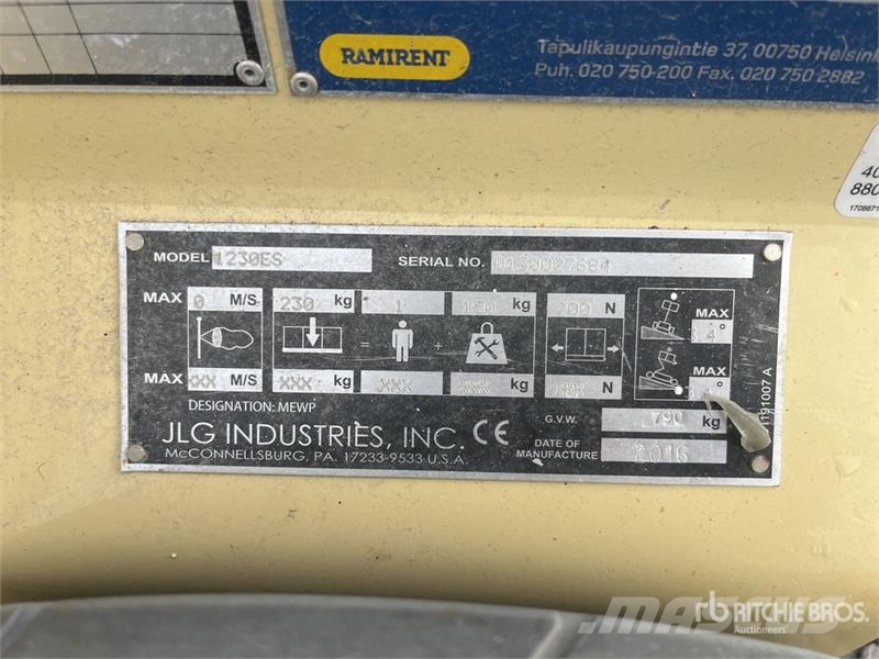 JLG 1230ES Vertical Mast Lift رافعات السارية الرأسية