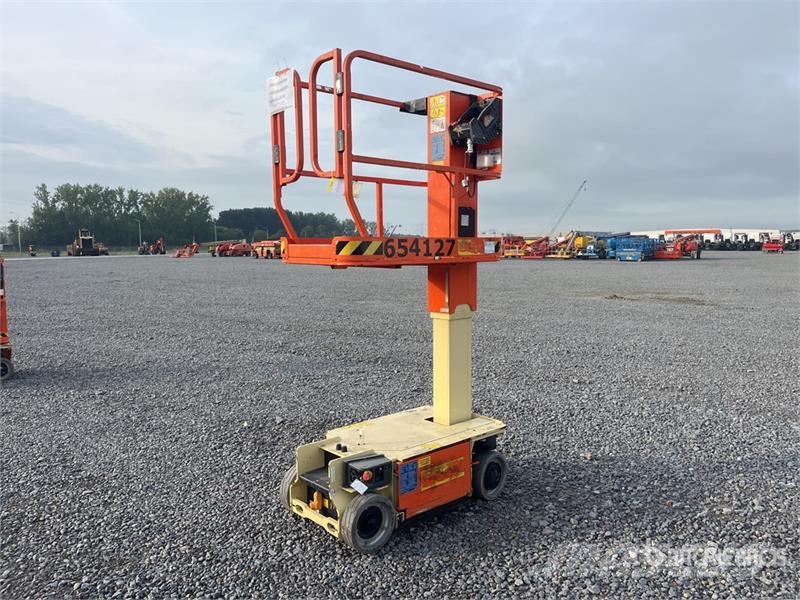 JLG 1230ES Vertical Mast Lift رافعات السارية الرأسية