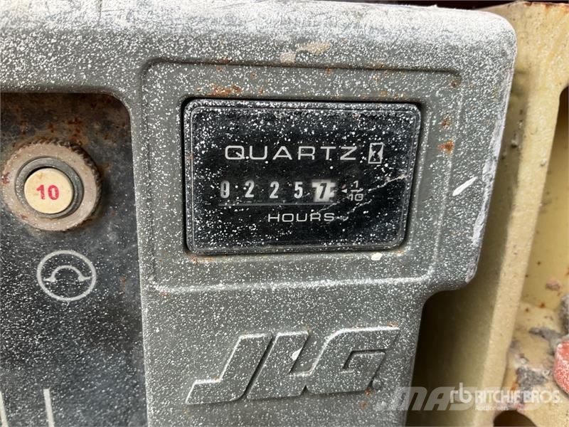 JLG 1230ES Vertical Mast Lift رافعات السارية الرأسية