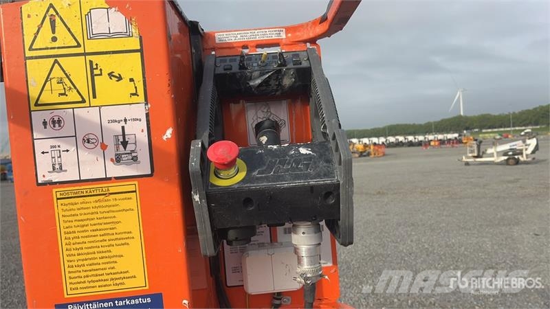 JLG 1230ES Vertical Mast Lift 垂直昇降型リフト