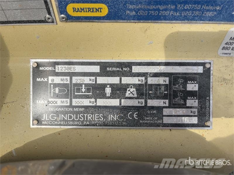 JLG 1230ES Vertical Mast Lift Personenliften en invalideliften