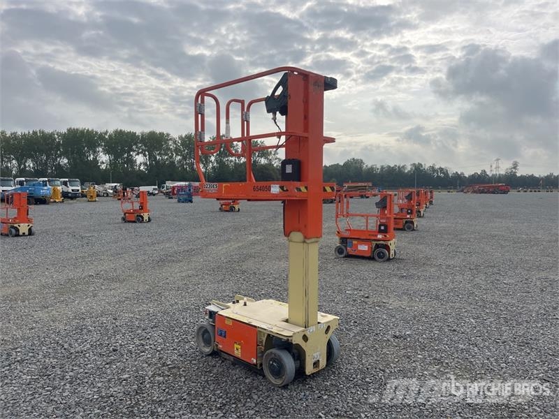 JLG 1230ES Vertical Mast Lift 垂直昇降型リフト