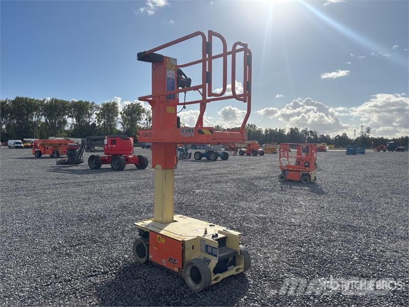 JLG 1230ES Vertical Mast Lift Henkilönostimet ja nostolaitteet